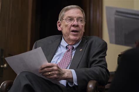 Johnny Isakson, former Georgia Republican U.S. senator, dies | AP News