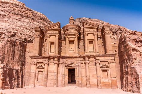 Petra Jordan Temple. Petra Jordan carved temple in the mountain , #ad, #Temple, #Jordan, #Petra ...