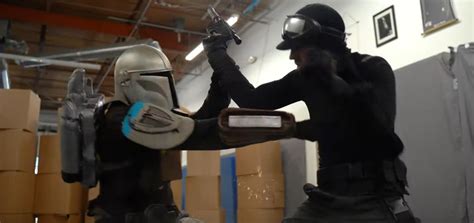 The Morning Watch: Stuntmen Recreate 'The Mandalorian' Fight ...