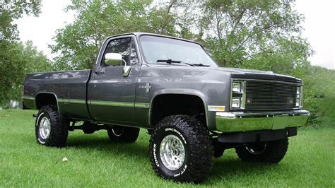 1985 Chevrolet K10 Pickup VIN: 2GCEK14H9F1167346 - CLASSIC.COM