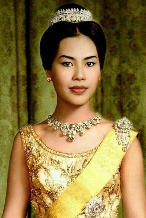 Queen Sirikit in Younger Days: 40 Beautiful Color Photographs of the ...