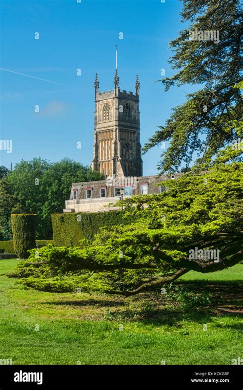 Cirencester abbey grounds hi-res stock photography and images - Alamy