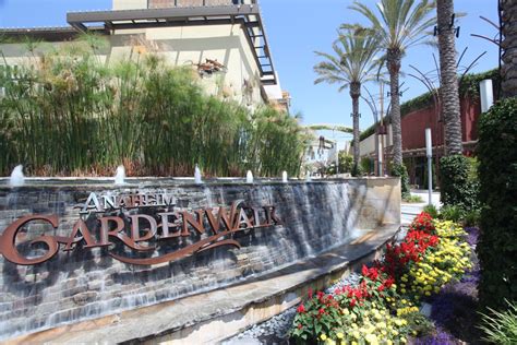 New owner of Anaheim’s GardenWalk plans global food choices, a beer garden, and more ...