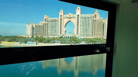 Dubai Monorail - YouTube