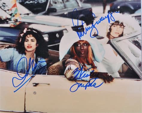 TO WONG FOO CAST SIGNED PHOTO X3 - Patrick Swayze, Wesley Snipes, John Leguizamo - Photographs