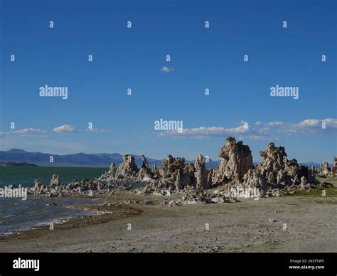 Tufa towers, Mono Lake Stock Photo - Alamy