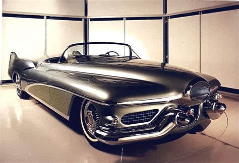 1950 General Motors Lasabre concept Car | General motors, Concept cars, Amazing cars