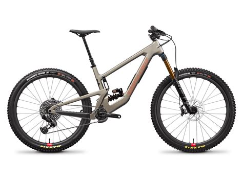 The Santa Cruz Megatower V2 | MTB-MAG.COM