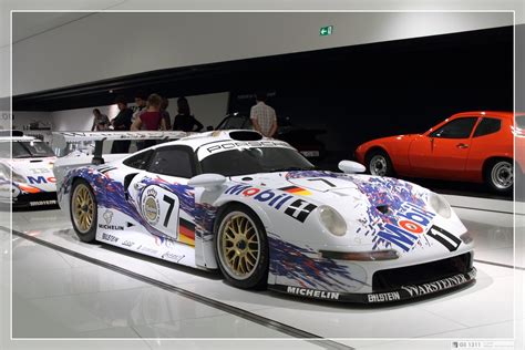 1996 Porsche 911 GT1 96 (01) | The Porsche 911 GT1 was a car… | Flickr