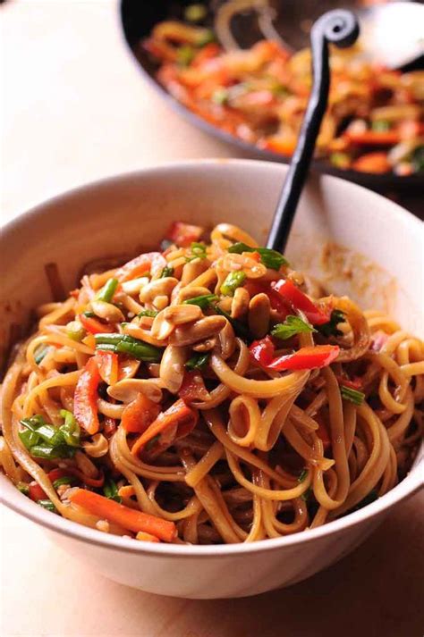 Easy Thai Noodles With Peanut Sauce | whatsinthepan.com | Noodle ...