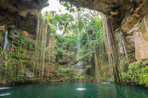 Amazing Ik-Kil Cenote, Mexico | High-Quality Holiday Stock Photos ...