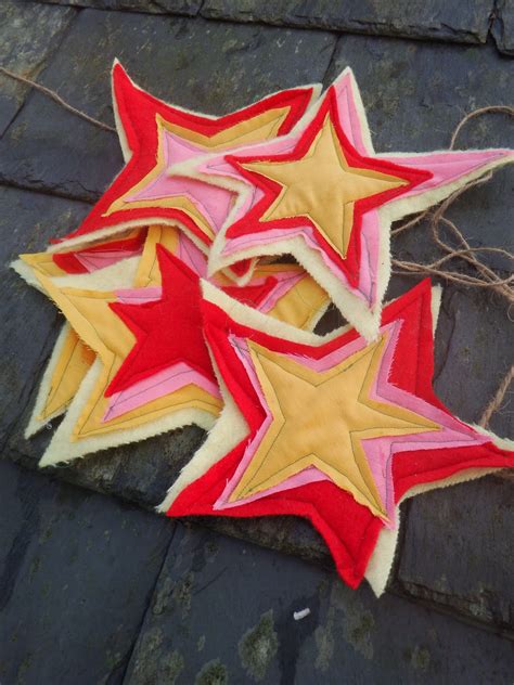 Wonky Patchwork: Christmas Star Garland