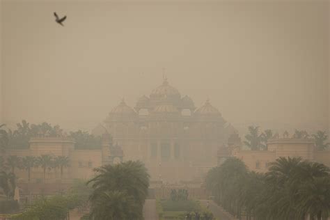 Air pollution blights India’s capital