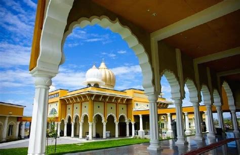 Sikhitecture ~ Sikh Architecture in Gurdwaras | SikhNet