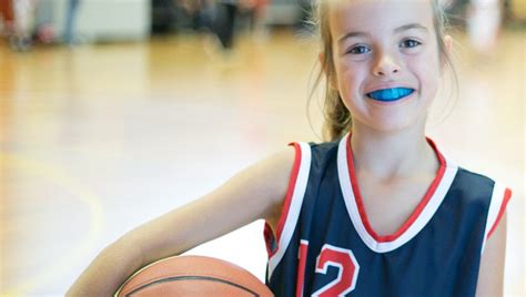 Wearing a Mouthguard with braces | The Look Orthodontics