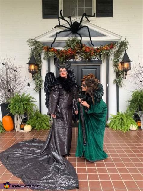 Maleficent and Crow Costume | Coolest DIY Costumes - Photo 2/5