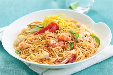 Stir Fried Rice Vermicelli with Seafood | Asian Inspirations