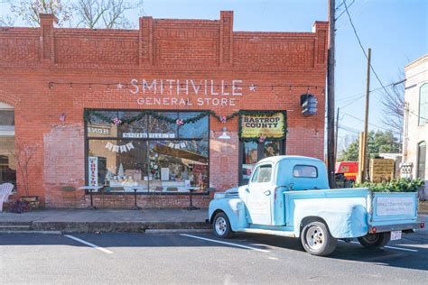 11 Splendid Things to Do in Smithville, TX - Lone Star Travel Guide