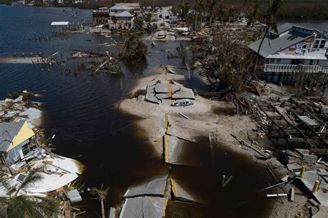 Hurricane Ian leaves a path of destruction Photos - ABC News