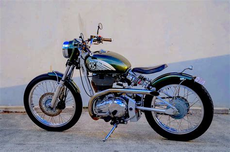 Custom Eye Candy: A Royal Enfield Classic 500 from Purpose Built Moto - webBikeWorld