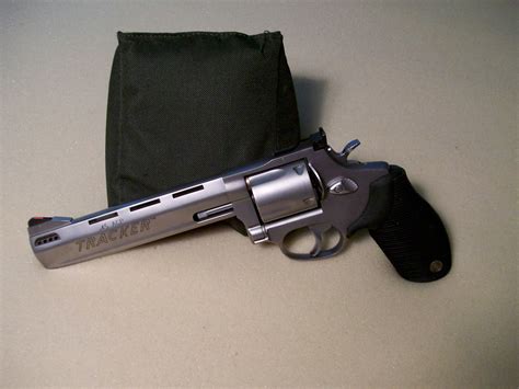 Taurus 45r acp revolver