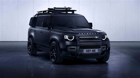 2024 Land Rover Defender Outbound Debuts Alongside Eight-Seat V8 - offroadingblog.com