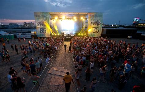 Wildwood reportedly plans to have 7 beach concerts this summer - nj.com