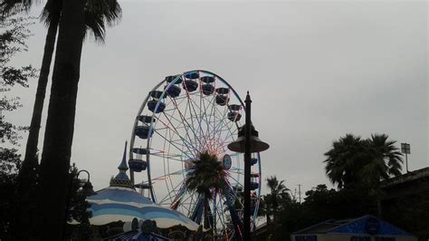 The Downtown Aquarium ferris wheel by mylesterlucky7 on DeviantArt