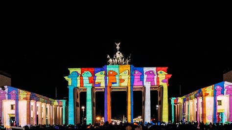 Berlin Festival of Lights: info & how to take photos