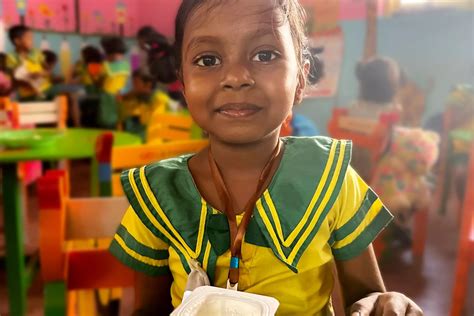 Happy meals | UNICEF South Asia