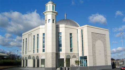 The Baitul Futuh Mosque | IRCICA