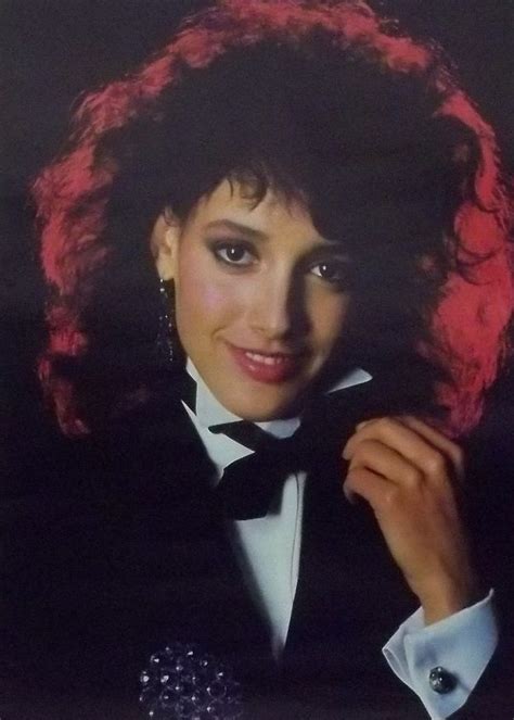 Jennifer Beals in mannish style for flashdance fashion queer | Jennifer ...