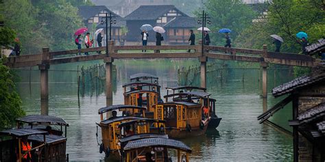 Wuzhen Water Town Day Tour from Hangzhou