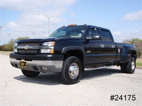 2004 Chevrolet Silverado 3500 - Information and photos - MOMENTcar