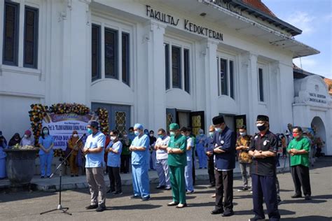 Fakultas Kedokteran Unair Kehilangan 6 Guru Besar Karena Covid-19 ...