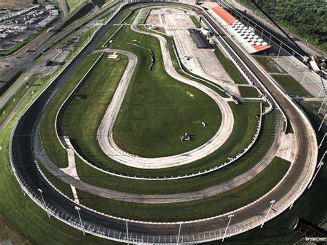 Gateway Motorsports Park - Track Review