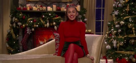 Miley Cyrus Updated The "Santa Baby" Lyrics For The #MeToo Age - NYLON