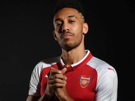 Pierre-Emerick Aubameyang to Arsenal: Latest transfer updates and reaction from club-record deal ...