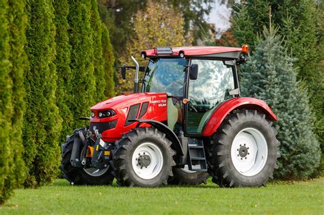 Local producer launches first Romanian-made tractor in ten years ...