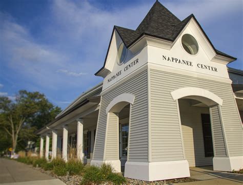 Attractions — Visit Nappanee