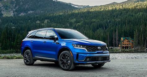 The 5 Best SUV for Seniors In 2021 (Perfect For Older People!)