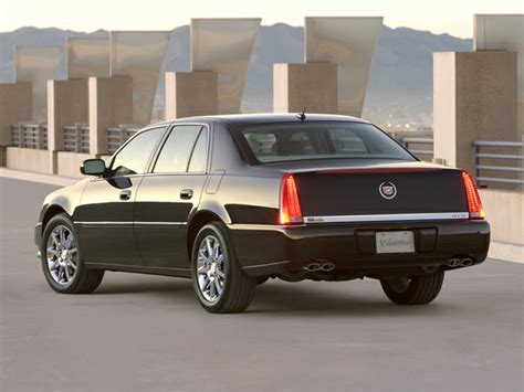 2011 Cadillac DTS - Specs, Prices, MPG, Reviews & Photos | Cars.com