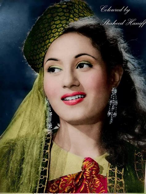 Madhubala Wallpapers - Top Free Madhubala Backgrounds - WallpaperAccess