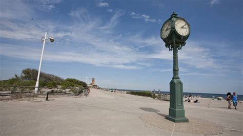 Jacob Riis Park Beach | Attractions in Rockaways, New York