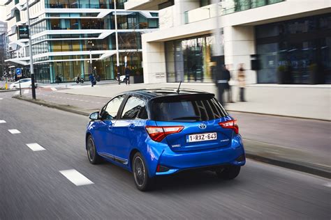 Toyota Yaris Hybrid Photos and Specs. Photo: Toyota Yaris Hybrid best ...