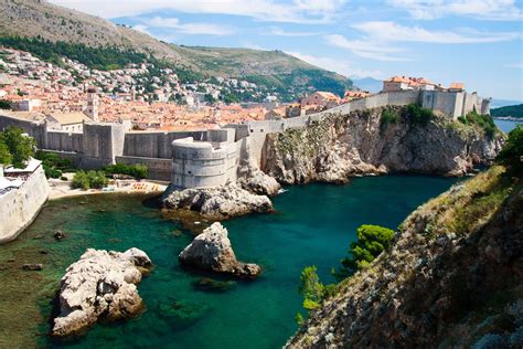 Dubrovnik || Croatia – Weirdly Beautiful Places # 5 | Khichdi Online - just about everything