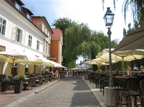 33 Beautiful Ljubljana Old Town Photos To Inspire You To Visit Slovenia