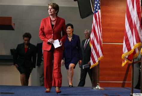 Nancy Pelosi's Short Haircut Is So Trendy (PHOTOS) | HuffPost