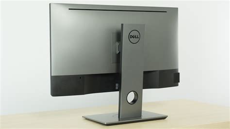 Dell U2717D Review - RTINGS.com