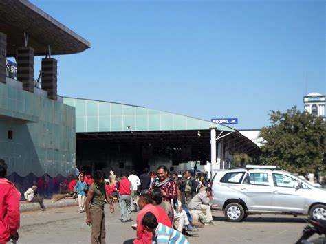 Bhopal: In Memory of Pax and Catherine: Bhopal Railway Station - with ...